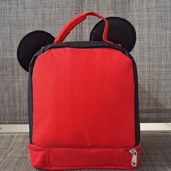 Mickey Mouse Large Lunchbox - Picture 2 of 4